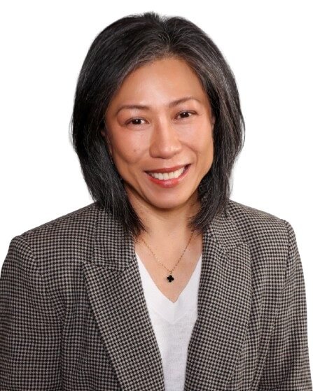 Dr. Jennifer Obsania Photo